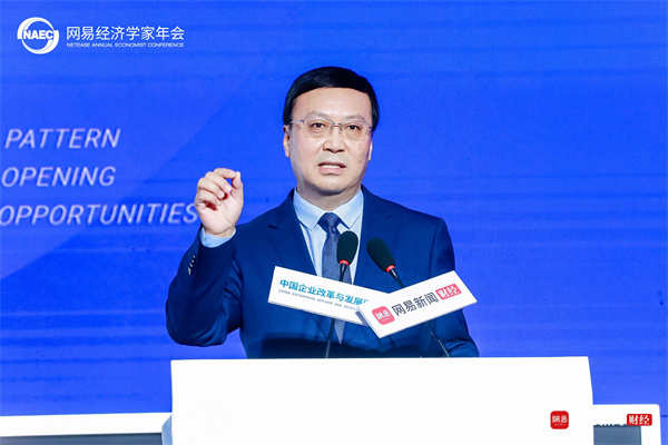 今日人民币汇率播报:2025年2月19日银行间外汇市场人民币汇率中间价